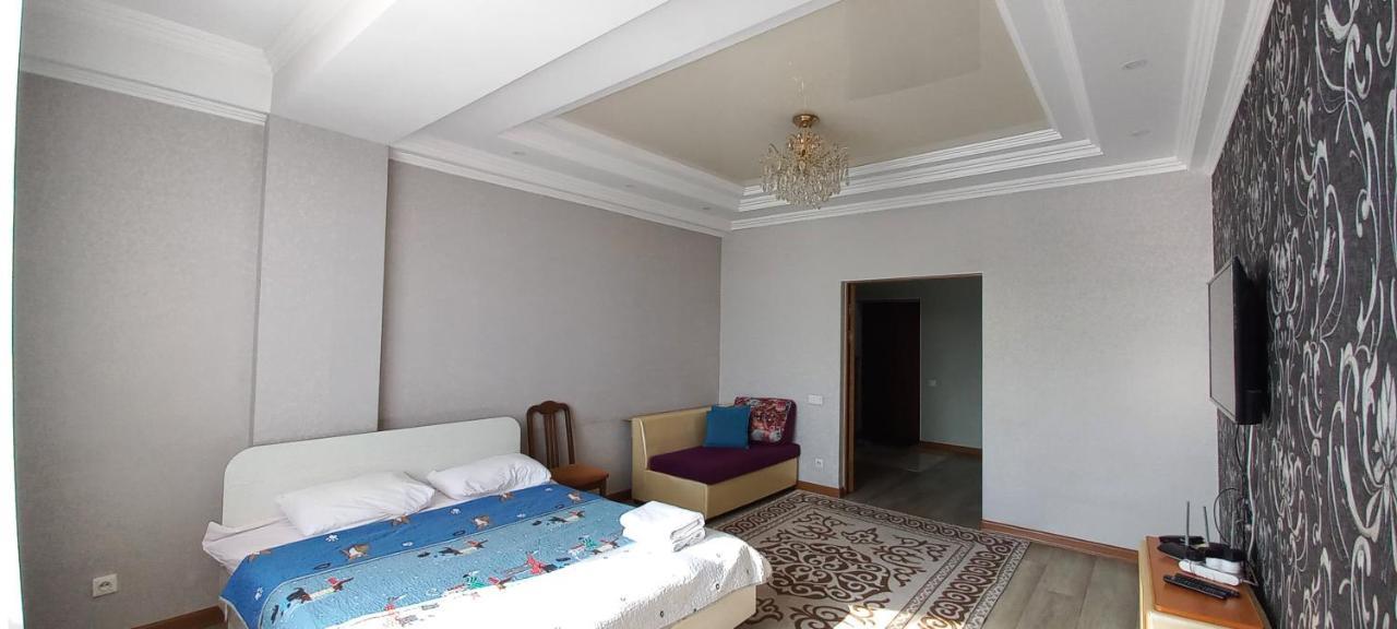 879 Apartment In Biszkek Zewnętrze zdjęcie